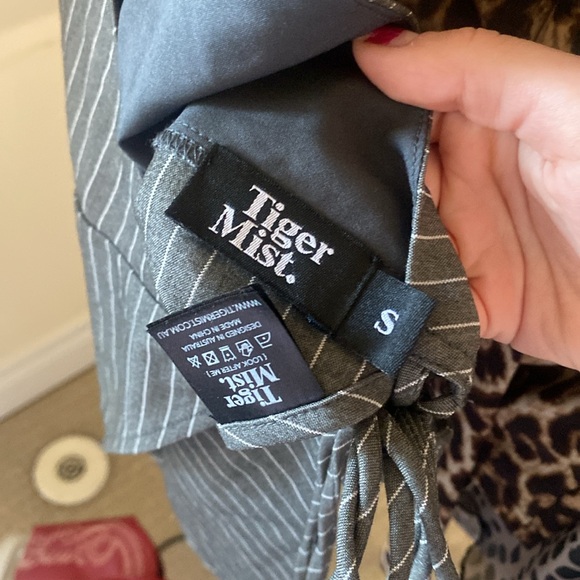 Tiger Mist Going Out Top - Picture 3 of 3